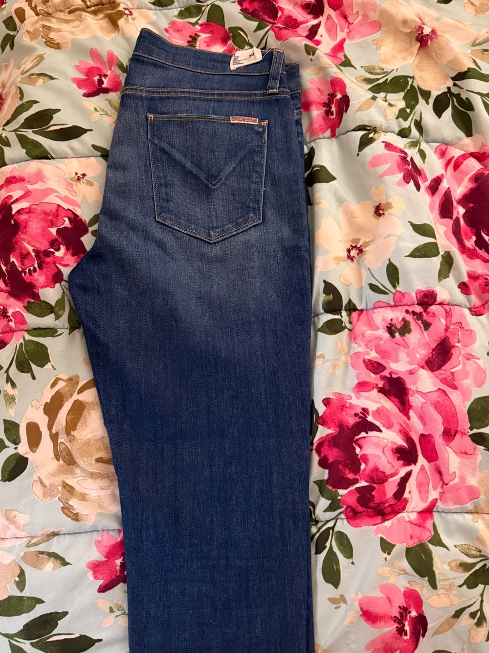 Hudson Jeans Women's Dark Blue Skinny Jeans never worn label stitching only issu